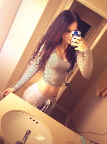Acacia Brinley