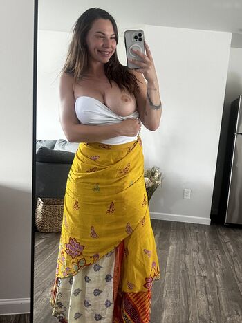 Aidra Fox
