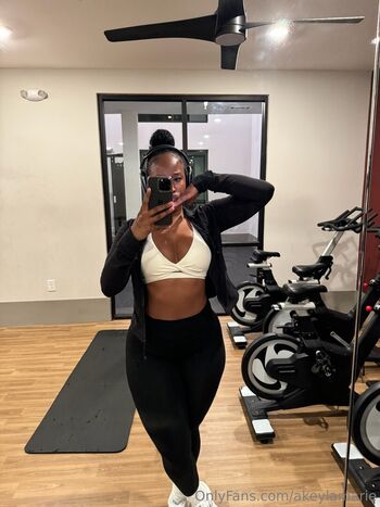 akeylamarie