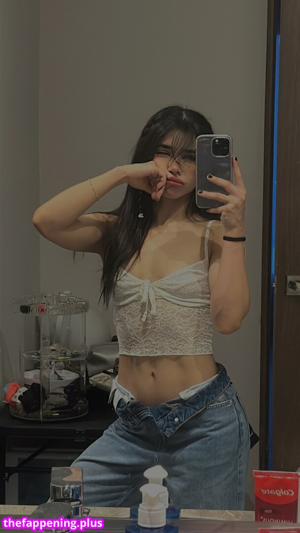 Alana Flores