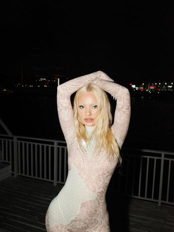 Alexandra Stan