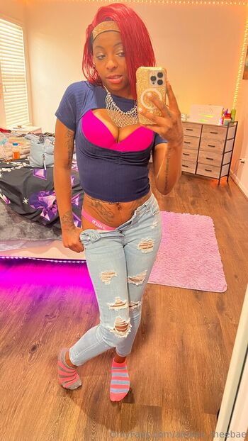 alexsis_theebae