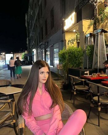 alice_mo