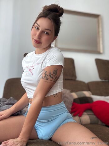 amy_stone