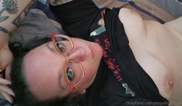 amyaltgirlfree
