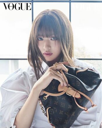 An Yujin 안유진 |