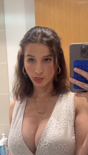 Anna Arevalo