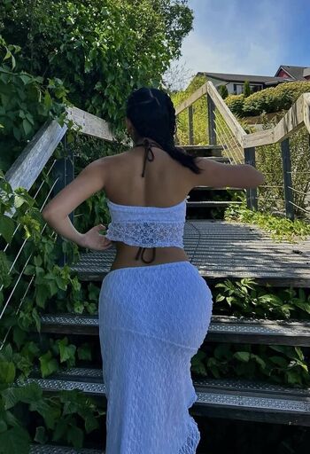 annashrxstha