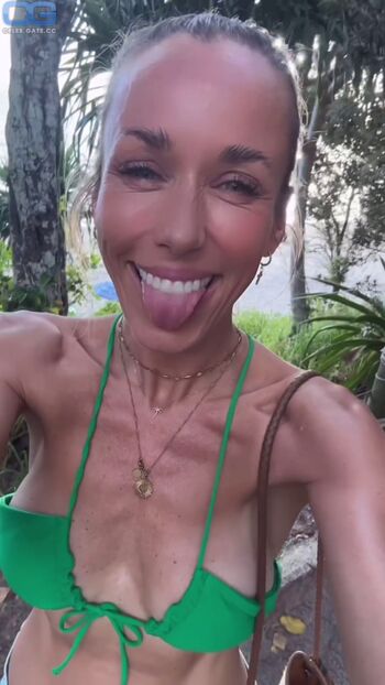 Annemarie Carpendale
