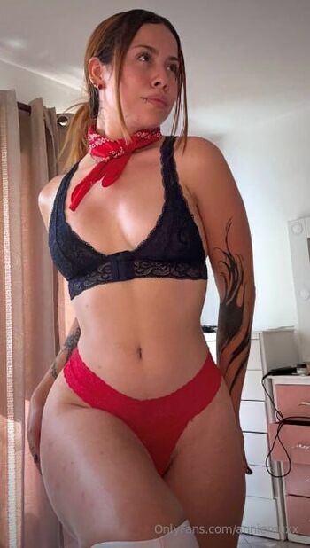 annierouxx
