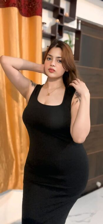 Anushka_singh17_