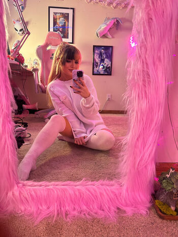 ASMR Shanny