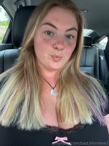 Bad.blondiee1