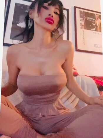 Bai Ling