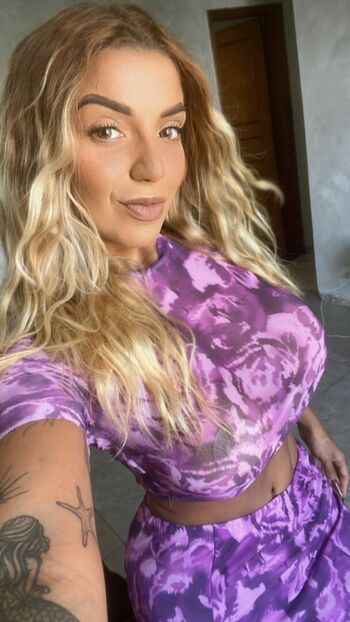 Beauty Carol Lima