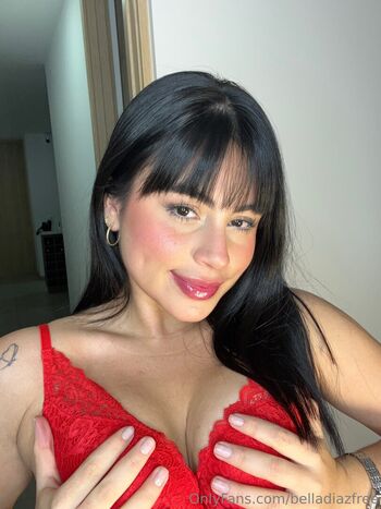 Bella Diaz