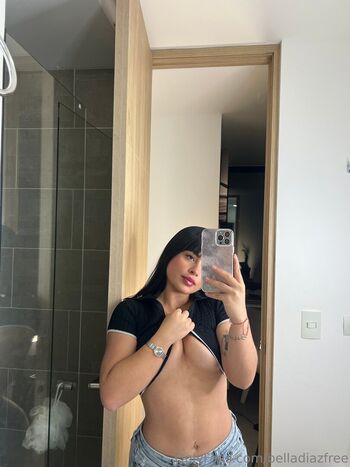 Bella Diaz