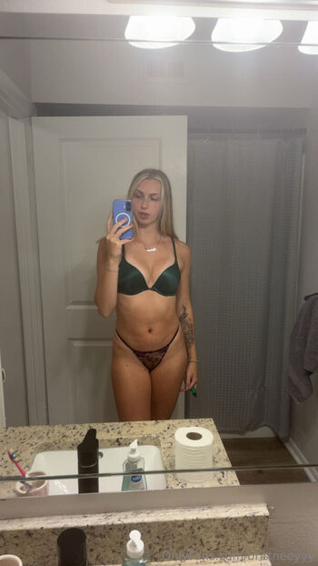 brittneeyyy