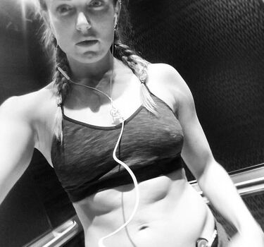 Caity Lotz
