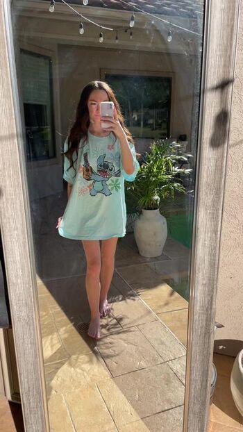 Cayla Bri