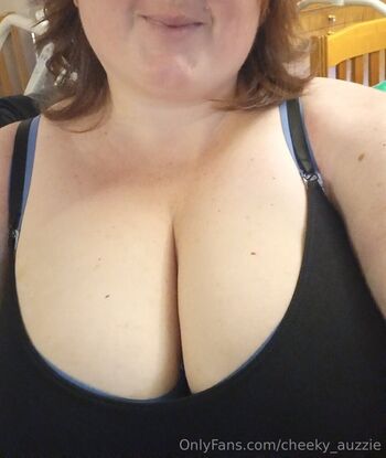cheeky_auzzie