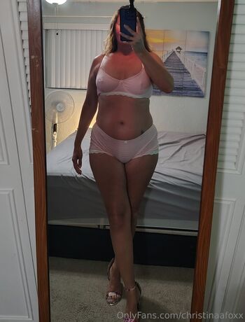 christinaafoxx
