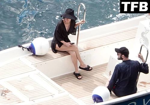 Courteney Cox