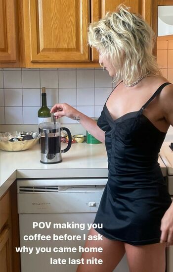 Cumgirl8