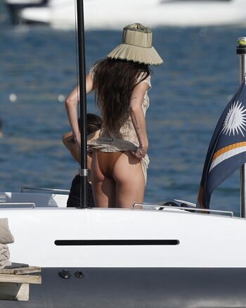 Dakota Johnson