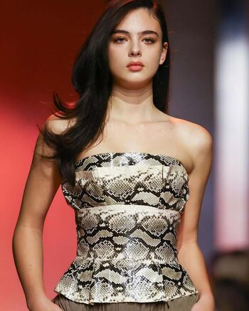 Deva Cassel