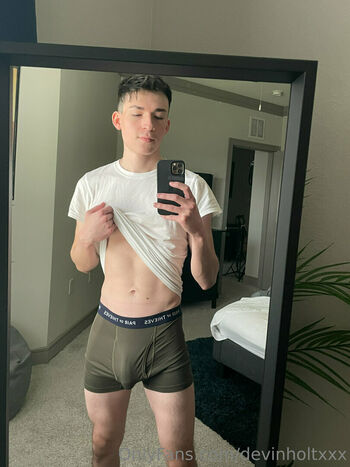 devinholtxxx