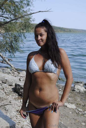 dinalux21