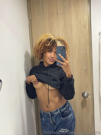 emanuela.ebony