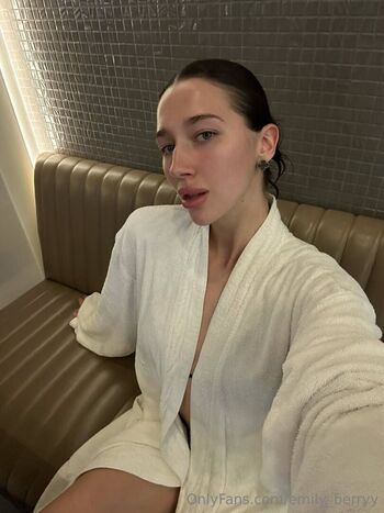 emily_berryy