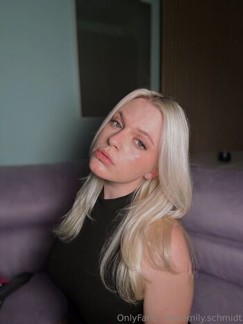 emily.schwarz