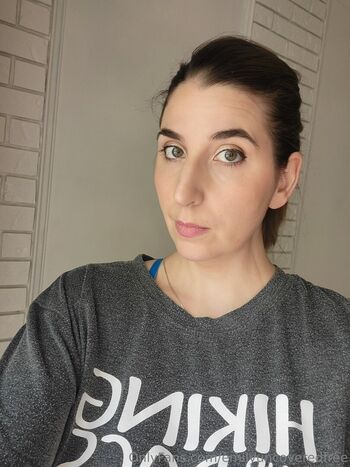 emilyuncoveredfree