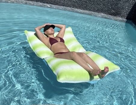 Francia Raisa