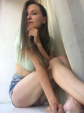 gabi_lovelove