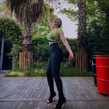 Hande Sarıoğlu