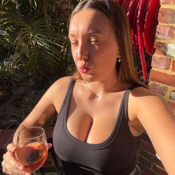 Hannah_ybnw