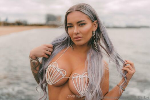 HayleyDaviesXX