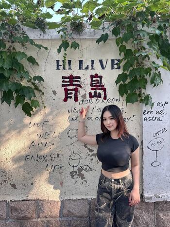 holly_shu_