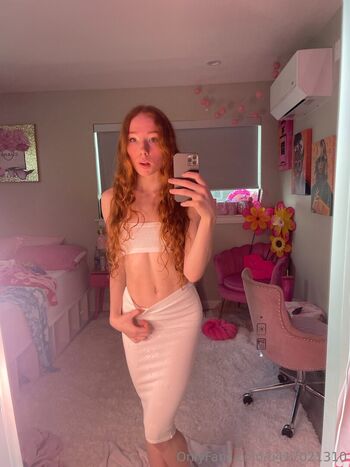 hollyfox18