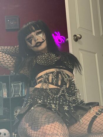 HotGothMlf