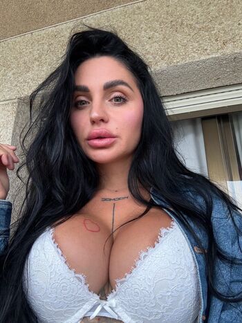 ilona_ray
