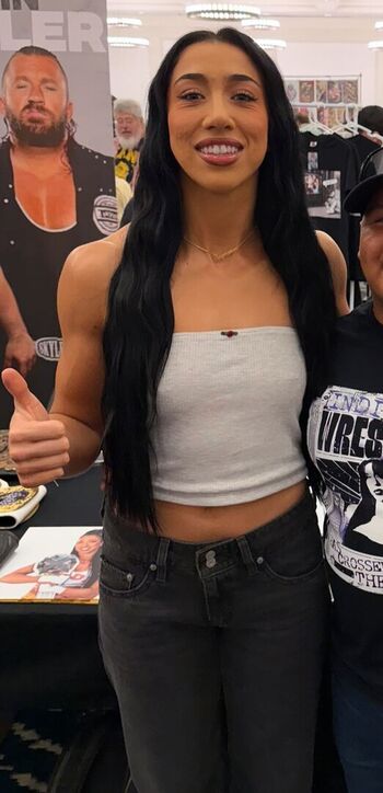 Indi Hartwell