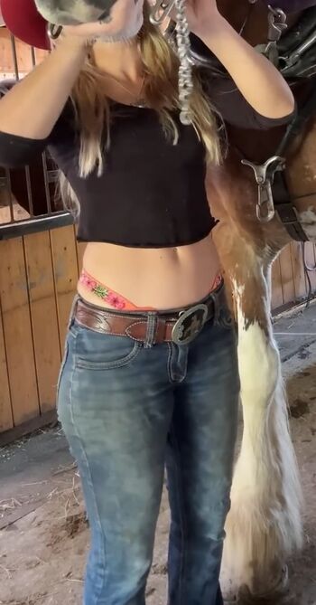 Itsamandalee