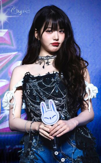 Jang Won-young