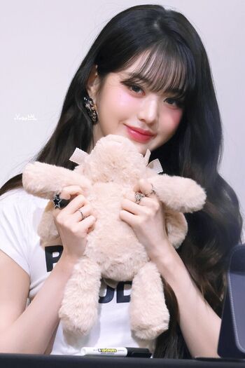 Jang Won-young