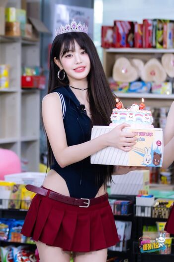 Jang Won-young